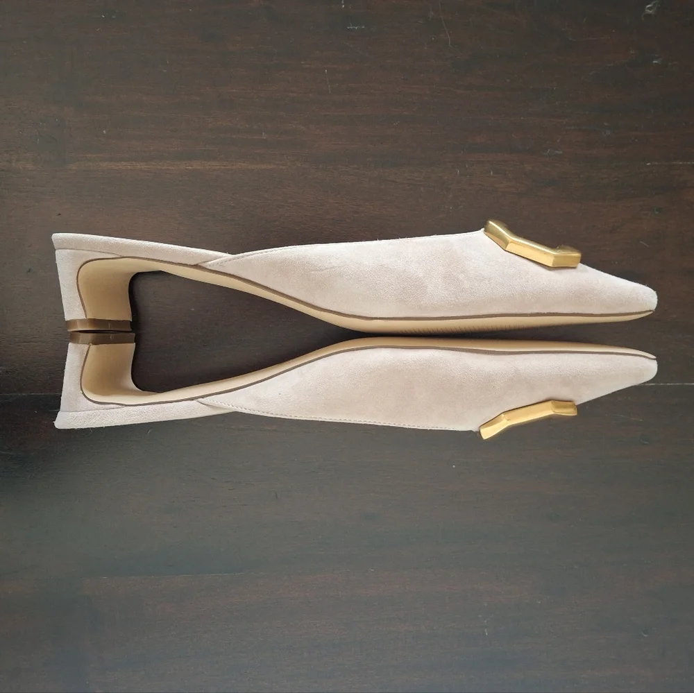 ANN TAYLOR Natural Suede Gold Buckle Mule Pumps -  Size 11 - Picture 2 of 7